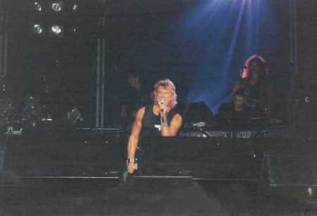 C'est pour �a qu'aujourd'hui je voudrais crier