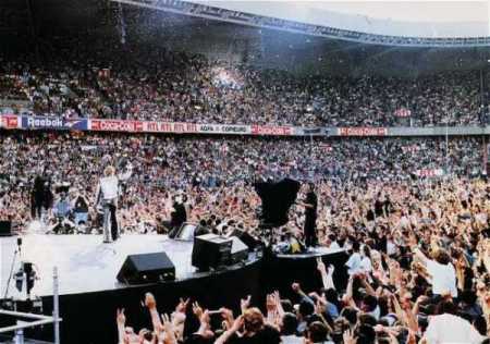 Les gens m'appellent l'idoles des jeunes