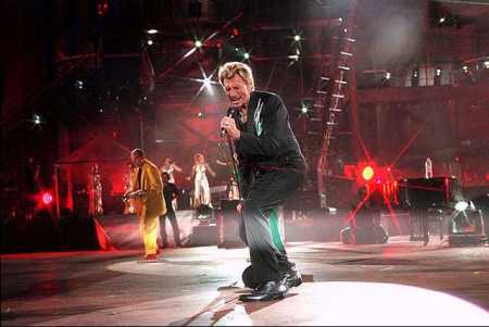 tu es un vautour au dessus de sa proie