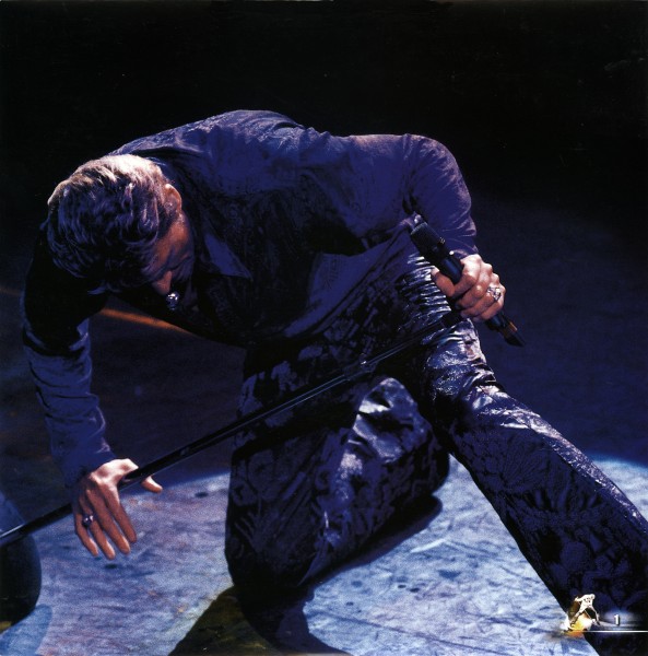 Coffret LP-CD-VHS Olympia 2000 Universal