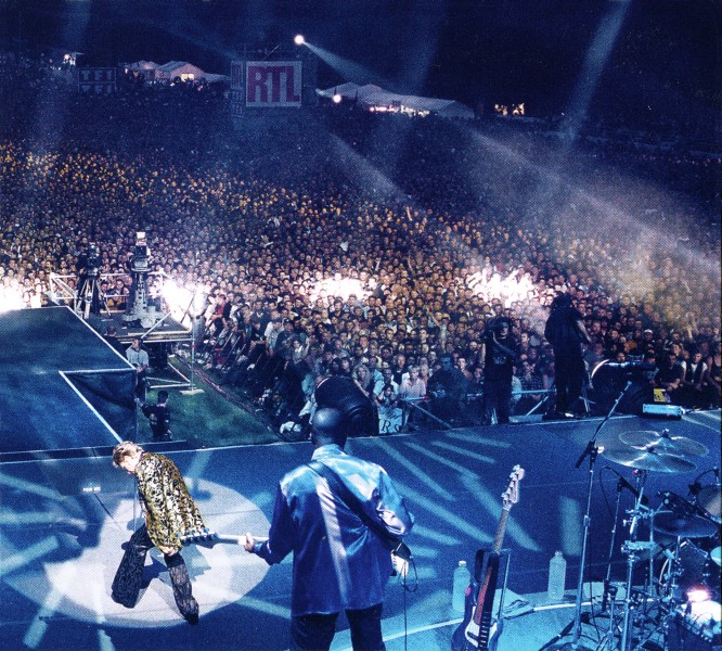 CD Happy birthday live Parc de Sceaux 15-06-2000 Universal 089 5887